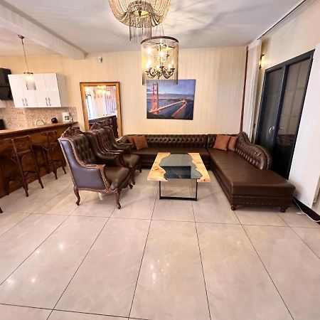 Paris Luxury Guest House - Cdg Aeroport Руассі-ан-Франс Екстер'єр фото